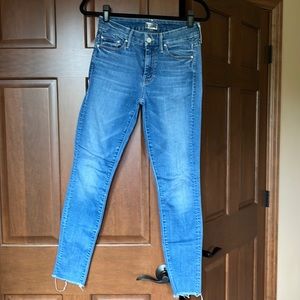 Mother skinny jeans with frey hem